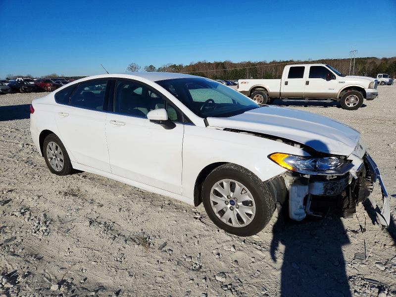 Photo 4 from auction – 2019 FORD FUSION with VIN 3FA6P0G74KR267045