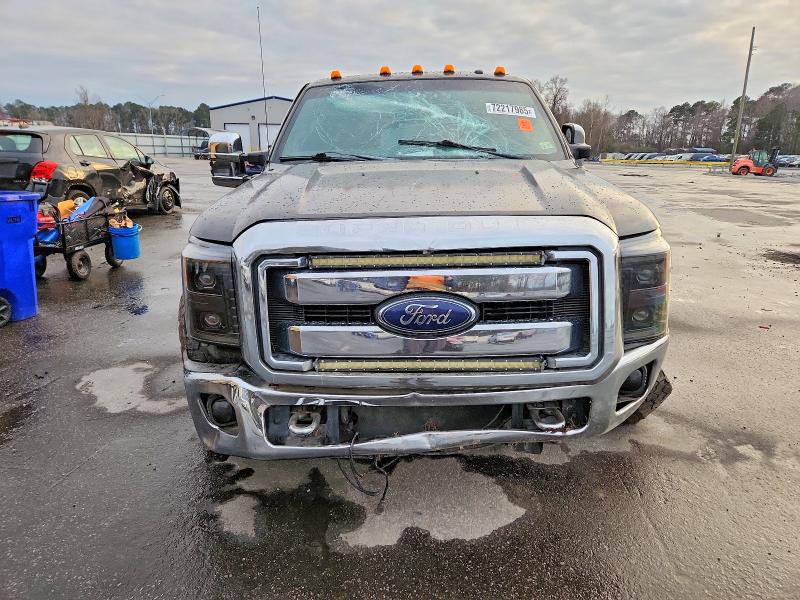 Photo 5 from auction – 2015 FORD F350 with VIN 1FT8W3BT2FEA32602