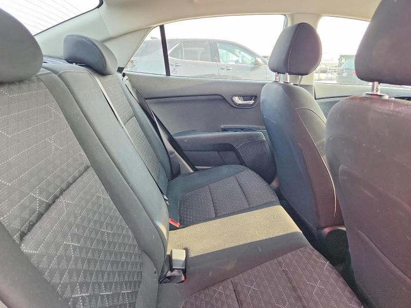 Photo 10 from auction – 2019 KIA RIO with VIN 3KPA24AB6KE188166