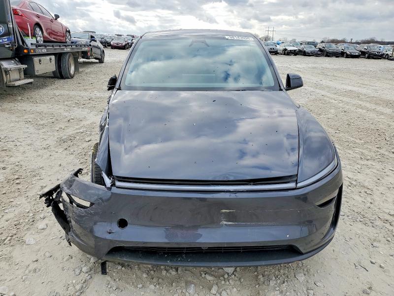 Photo 5 from auction – 2026 TESLA MODEL Y with VIN 7SAYGDED1TA475826