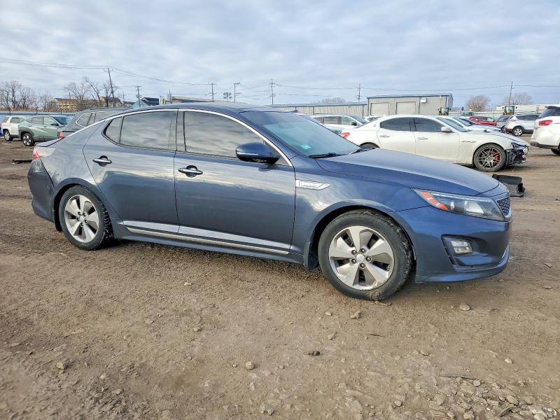 Photo 4 from auction – 2015 KIA OPTIMA with VIN KNAGN4AD6F5084827
