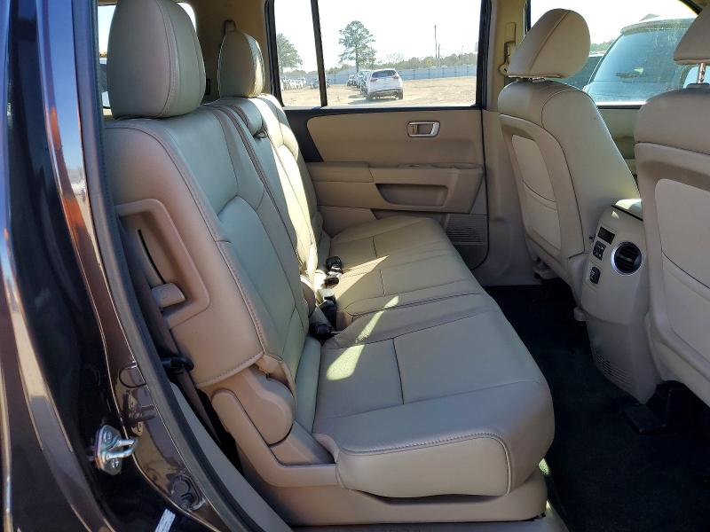 Photo 11 from auction – 2015 HONDA PILOT EXL with VIN 5FNYF3H56FB018449