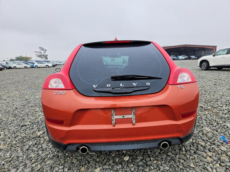 Photo 6 from auction – 2011 VOLVO C30 T5 with VIN YV1672MK8B2224745