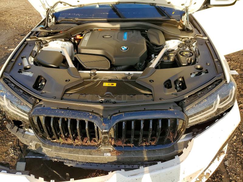 Photo 11 from auction – 2023 BMW 530E with VIN WBA13AG02PCL31773