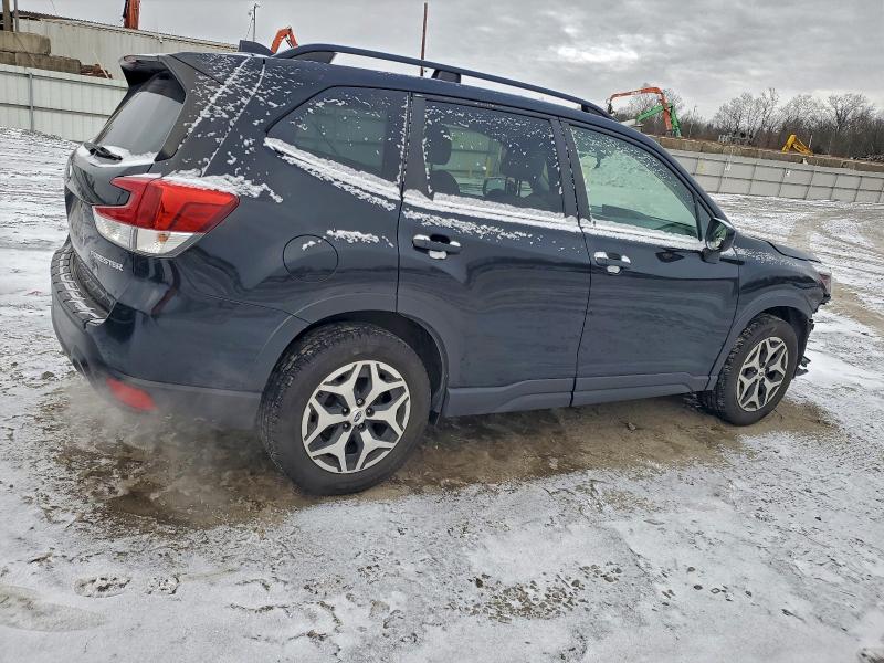 Photo 3 from auction – 2020 SUBARU FORESTER P with VIN JF2SKAJC1LH601832