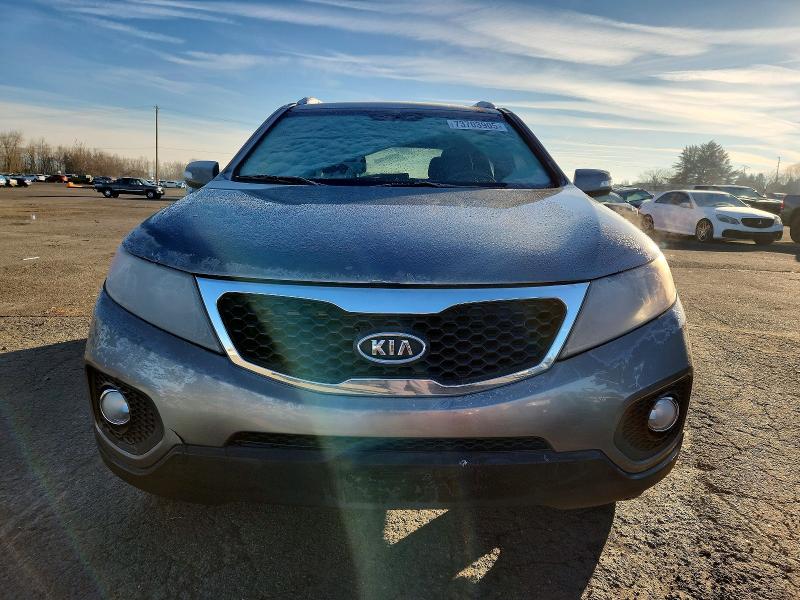 Photo 5 from auction – 2011 KIA SORENTO BA with VIN 5XYKTDA21BG168038