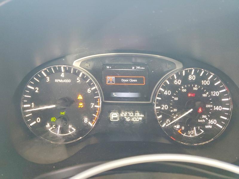 Photo 9 from auction – 2015 NISSAN PATHFINDER with VIN 5N1AR2MNXFC630946