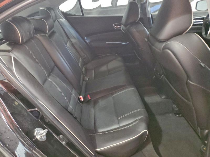 Photo 11 from auction – 2018 ACURA TLX TECH with VIN 19UUB2F58JA001811