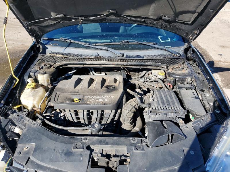 Photo 11 from auction – 2012 CHRYSLER 200 TOURIN with VIN 1C3CCBBB4CN268981