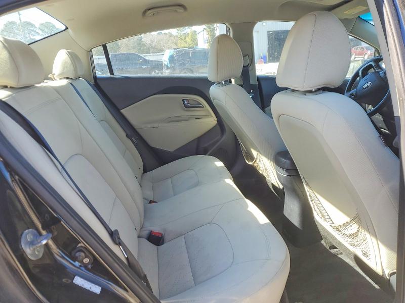 Photo 10 from auction – 2013 KIA RIO with VIN KNADN4A30D6196072