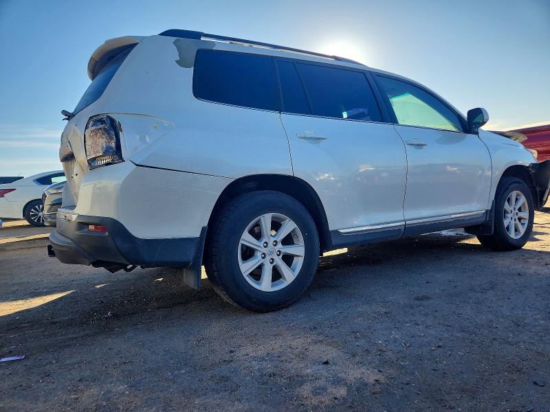 Photo 3 from auction – 2012 TOYOTA HIGHLANDER with VIN 5TDZK3EH4CS070796