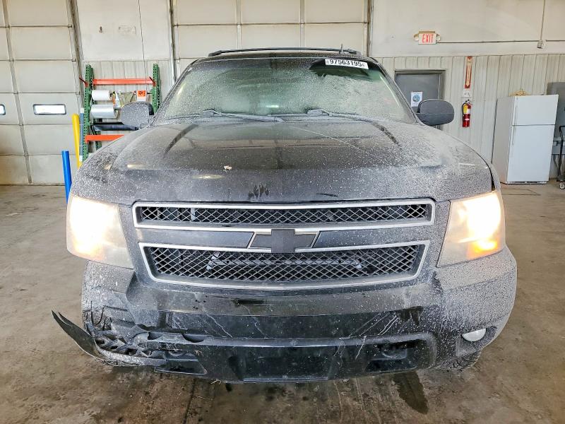 Photo 5 from auction – 2008 CHEVROLET AVALANCHE with VIN 3GNFK12308G275819