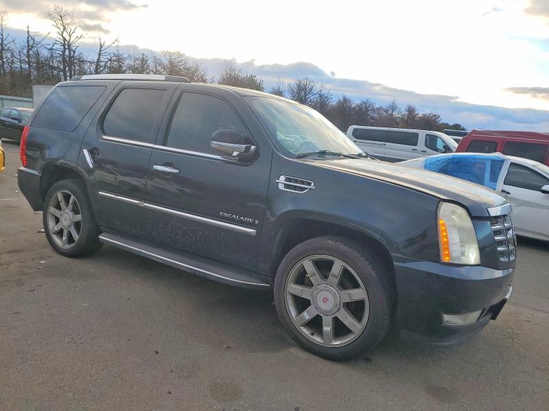 Photo 4 from auction – 2008 CADILLAC ESCALADE with VIN 1GYFK63808R225593