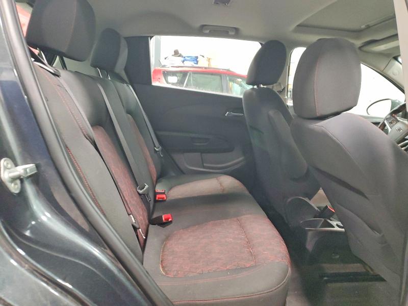 Photo 10 from auction – 2018 CHEVROLET SONIC with VIN 1G1JD6SB5J4121457
