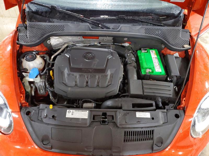Photo 11 from auction – 2018 VOLKSWAGEN BEETLE S with VIN 3VW5DAAT2JM504604