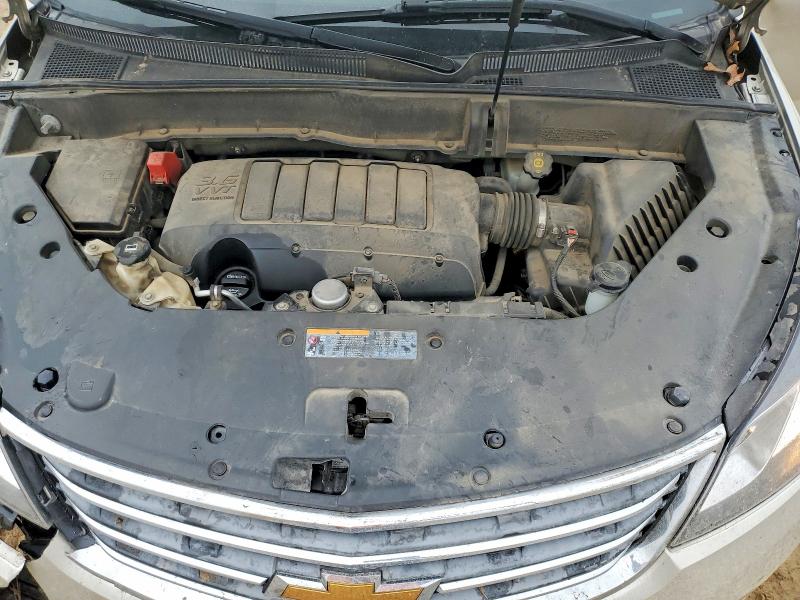 Photo 11 from auction – 2015 CHEVROLET TRAVERSE L with VIN 1GNKRGKD3FJ217317