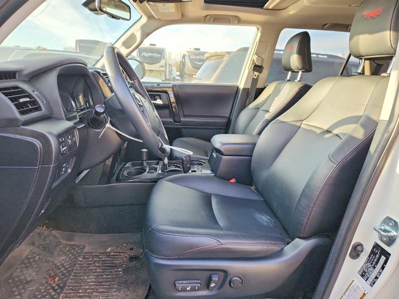 Photo 7 from auction – 2022 TOYOTA 4RUNNER SR with VIN JTERU5JR2N6045897