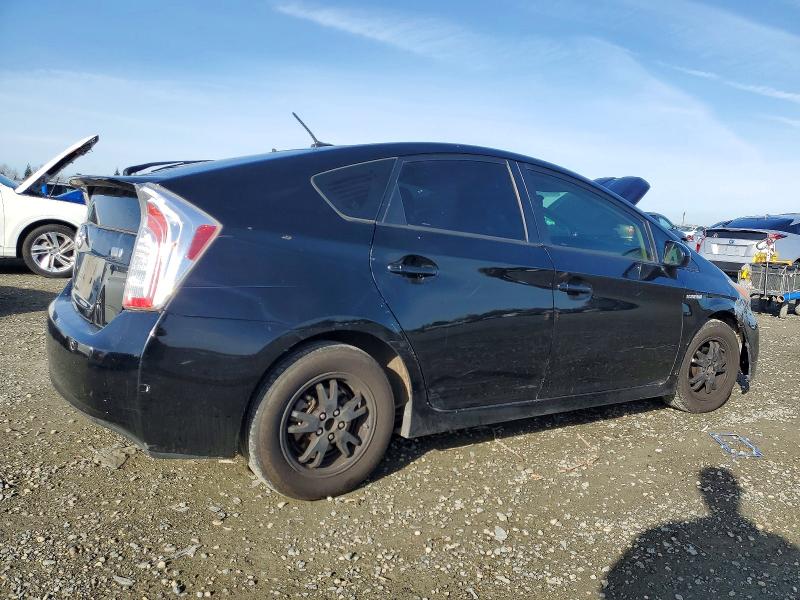 Photo 3 from auction – 2013 TOYOTA PRIUS with VIN JTDKN3DU2D5544209