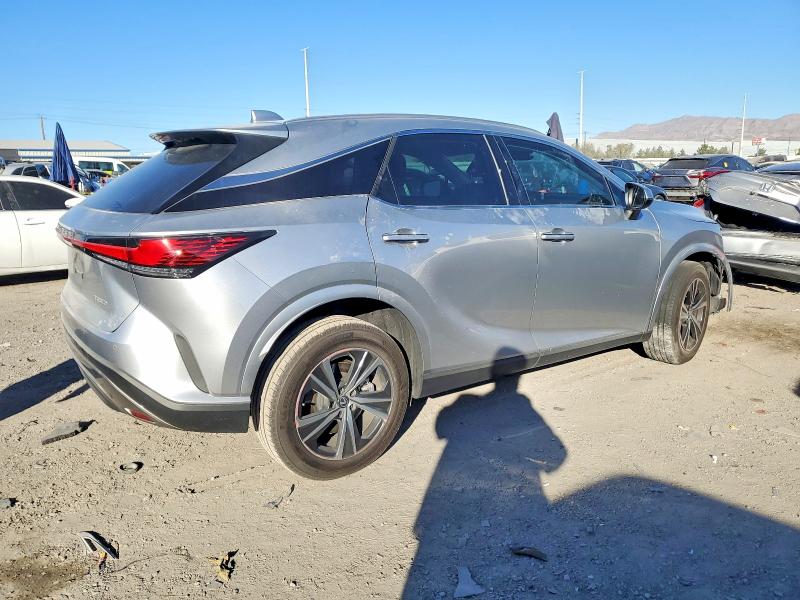 Photo 3 from auction – 2024 LEXUS RX 350 with VIN 2T2BAMBAXRC025456