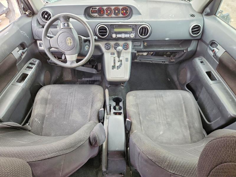 Photo 8 from auction – 2008 TOYOTA SCION with VIN JTLKE50EX81048375