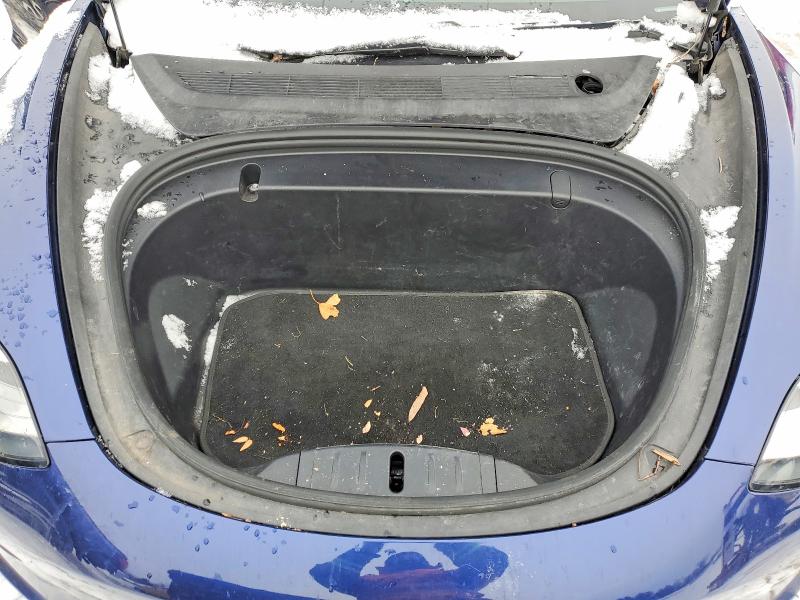 Photo 11 from auction – 2018 TESLA MODEL 3 with VIN 5YJ3E1EA2JF102702