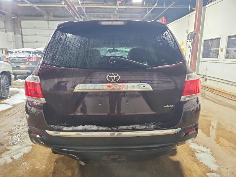 Photo 6 from auction – 2012 TOYOTA HIGHLANDER with VIN 5TDDK3EH2CS096646