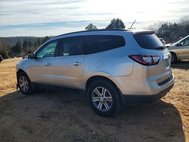 Photo 2 from auction – 2015 CHEVROLET TRAVERSE with VIN 1GNKRHKD2FJ370275