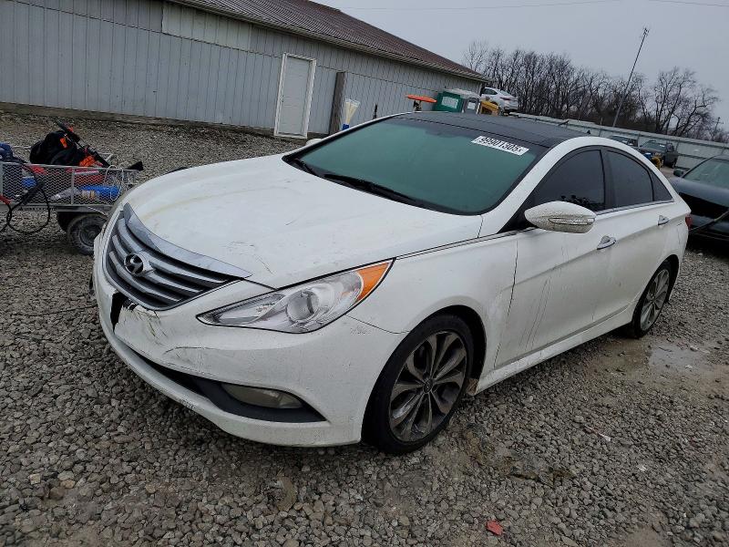 HYUNDAI SONATA SE 2014 with VIN 5NPEC4AB6EH864565 - Photo from auction