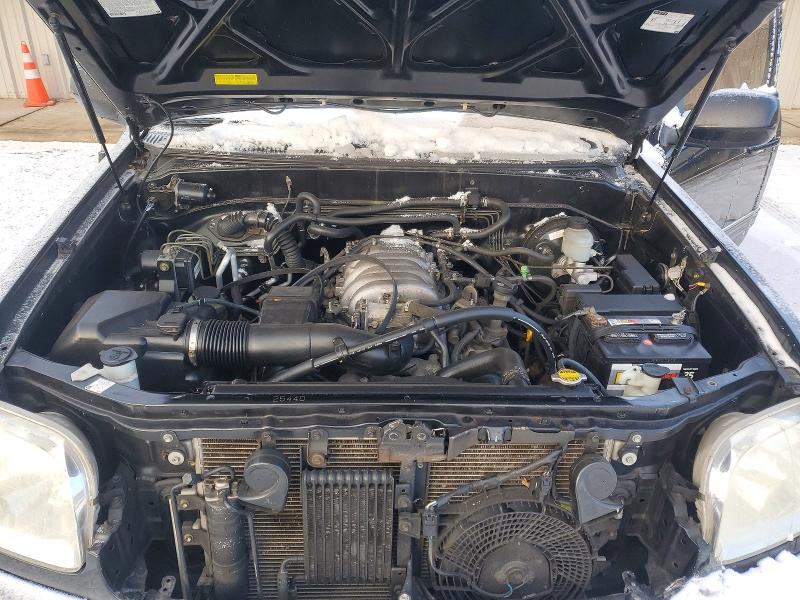 Photo 11 from auction – 2004 TOYOTA SEQUOIA LI with VIN 5TDBT48A54S206325