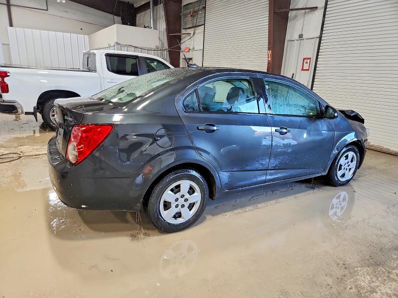 Photo 3 from auction – 2014 CHEVROLET SONIC with VIN 1G1JA5SH3E4206276