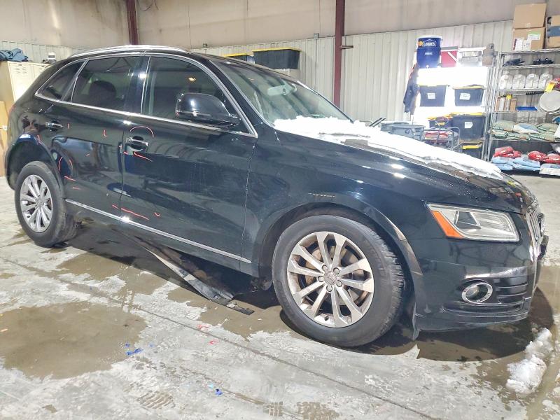 Photo 4 from auction – 2017 AUDI Q5 PREMIUM with VIN WA1C2AFP8HA070699