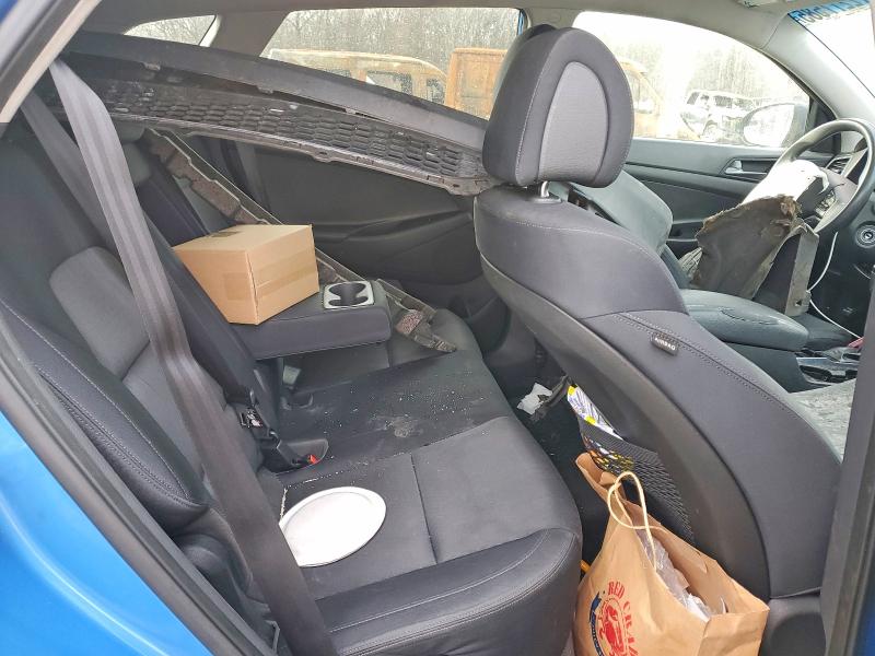 Photo 11 from auction – 2016 HYUNDAI TUCSON LIM with VIN KM8J33A43GU090922
