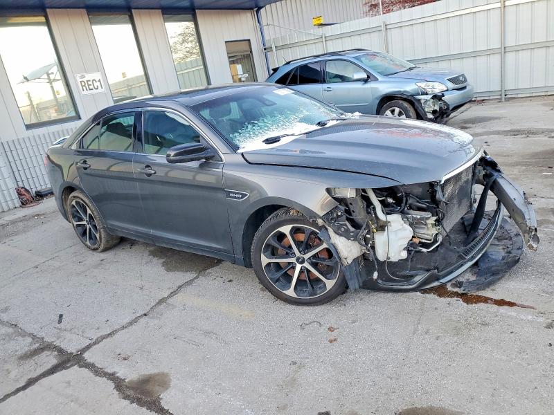 Photo 4 from auction – 2016 FORD TAURUS SHO with VIN 1FAHP2KT1GG146948