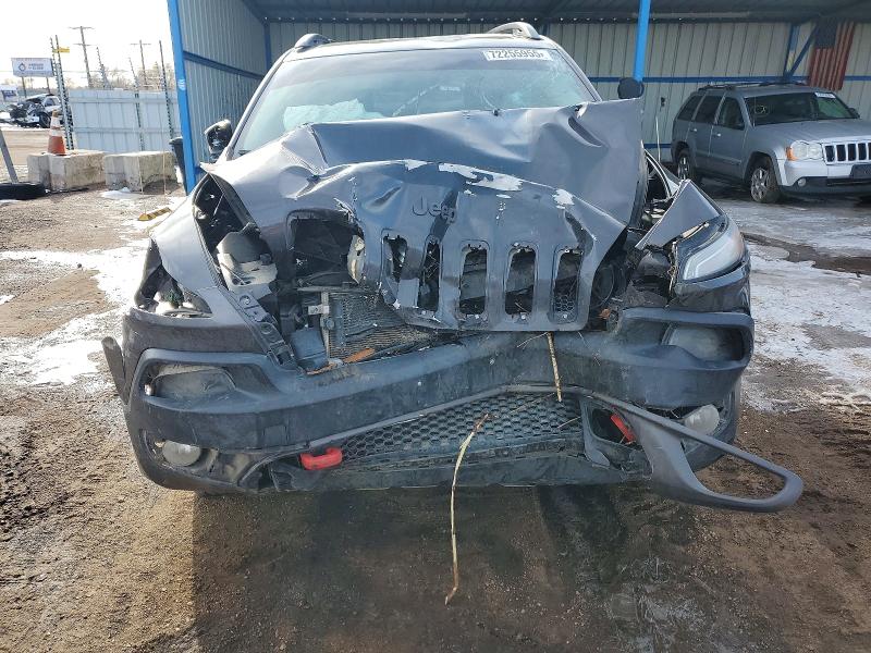 Photo 5 from auction – 2017 JEEP CHEROKEE T with VIN 1C4PJMBS4HW622403