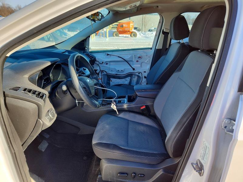 Photo 7 from auction – 2017 FORD ESCAPE with VIN 1FMCU0GD4HUA77786