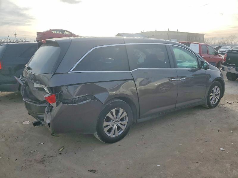 Photo 3 from auction – 2016 HONDA ODYSSEY with VIN 5FNRL5H33GB169628