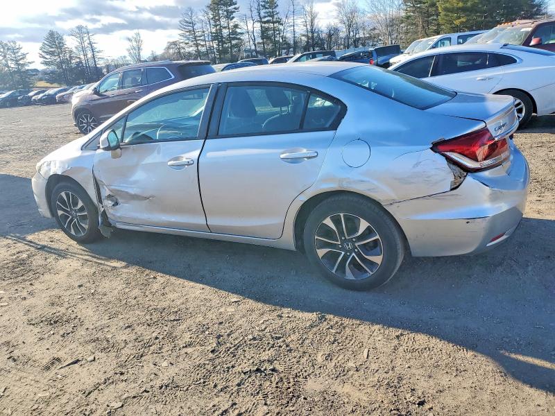 Foto 2 de la subasta – 2013 HONDA CIVIC EX con VIN 19XFB2F85DE215884
