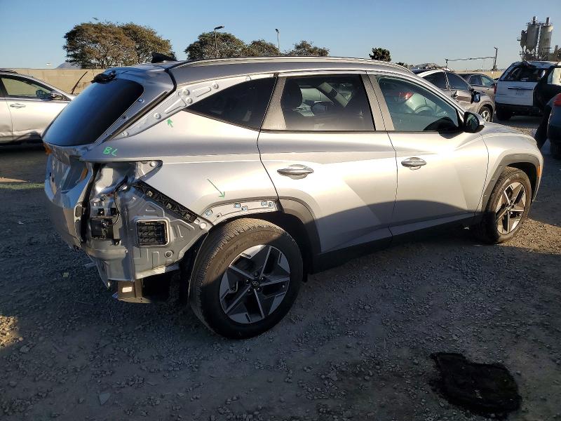 Photo 3 from auction – 2025 HYUNDAI TUCSON with VIN 5NMJB3DE8SH486596