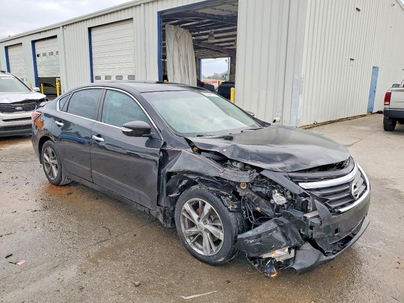 Photo 4 from auction – 2015 NISSAN ALTIMA 2.5 with VIN 1N4AL3AP3FN354802