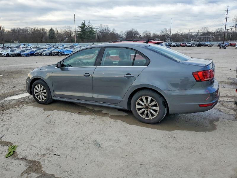 Photo 2 from auction – 2013 VOLKSWAGEN JETTA with VIN 3VW637AJ5DM307407