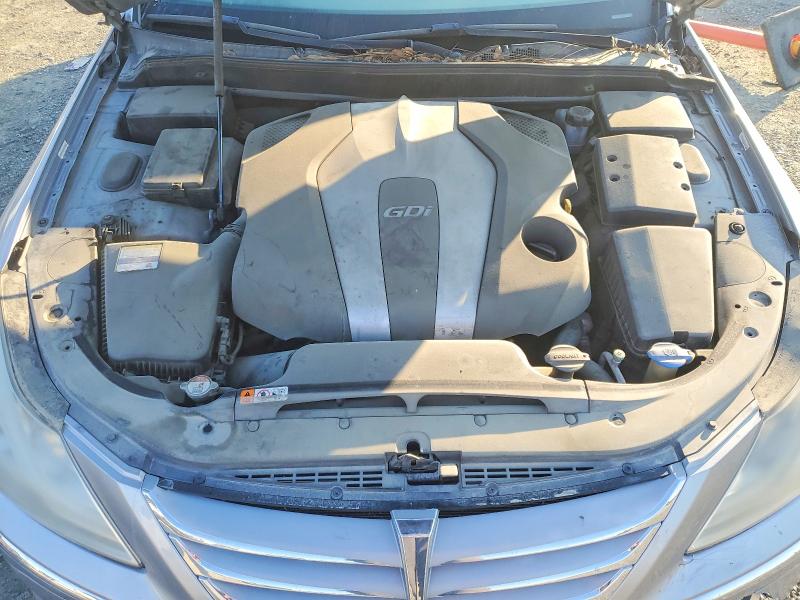 Photo 11 from auction – 2012 HYUNDAI GENESIS 3. with VIN KMHGC4DD7CU154160