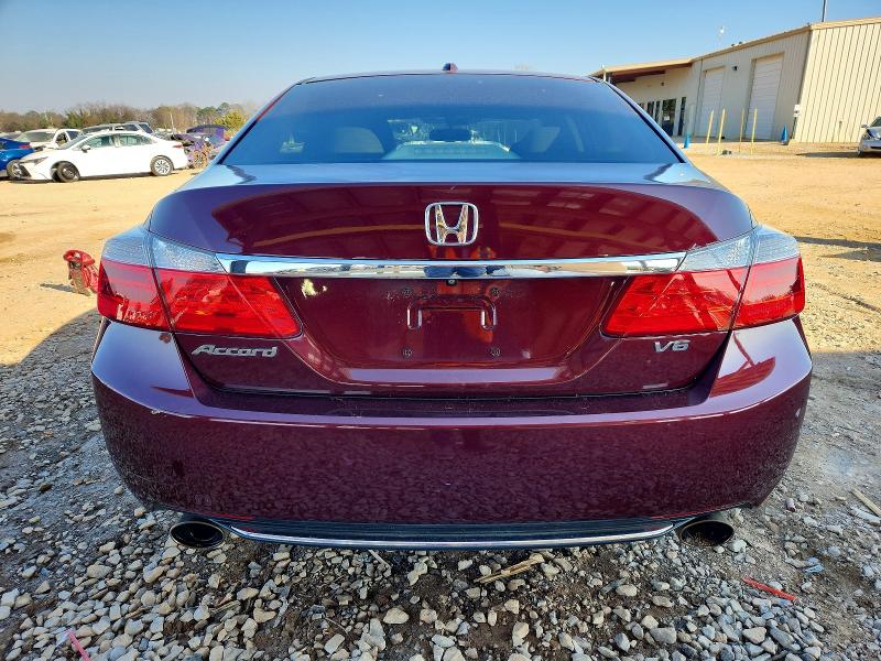 Photo 6 from auction – 2014 HONDA ACCORD with VIN 1HGCR3F84EA035550