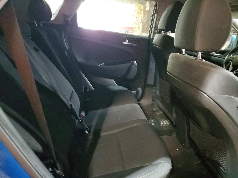 Photo 10 from auction – 2019 HYUNDAI TUCSON SE with VIN KM8J2CA40KU884126