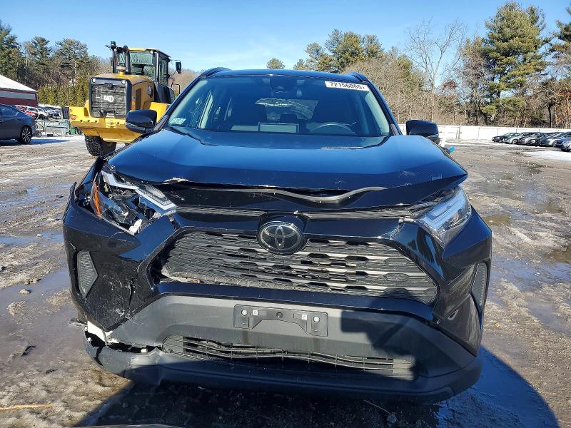 Photo 5 from auction – 2023 TOYOTA RAV4 with VIN 2T3W1RFV9PW286662