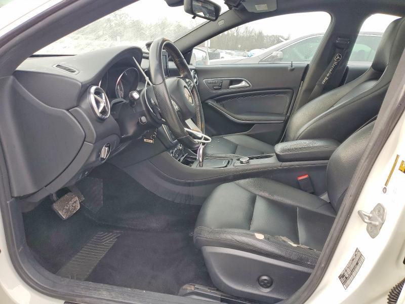 Photo 7 from auction – 2015 MERCEDES-BENZ CLA with VIN WDDSJ4EB9FN246408