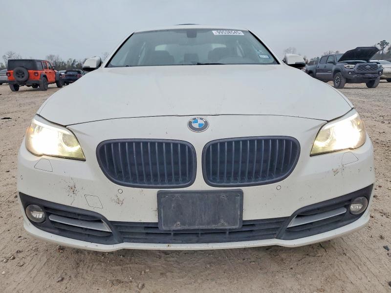 Photo 5 from auction – 2016 BMW 528 I with VIN WBA5A5C57GG354779