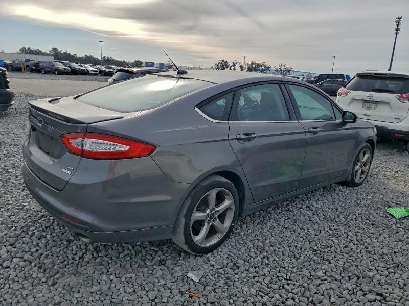 Photo 3 from auction – 2014 FORD FUSION SE with VIN 1FA6P0HD1E5361721