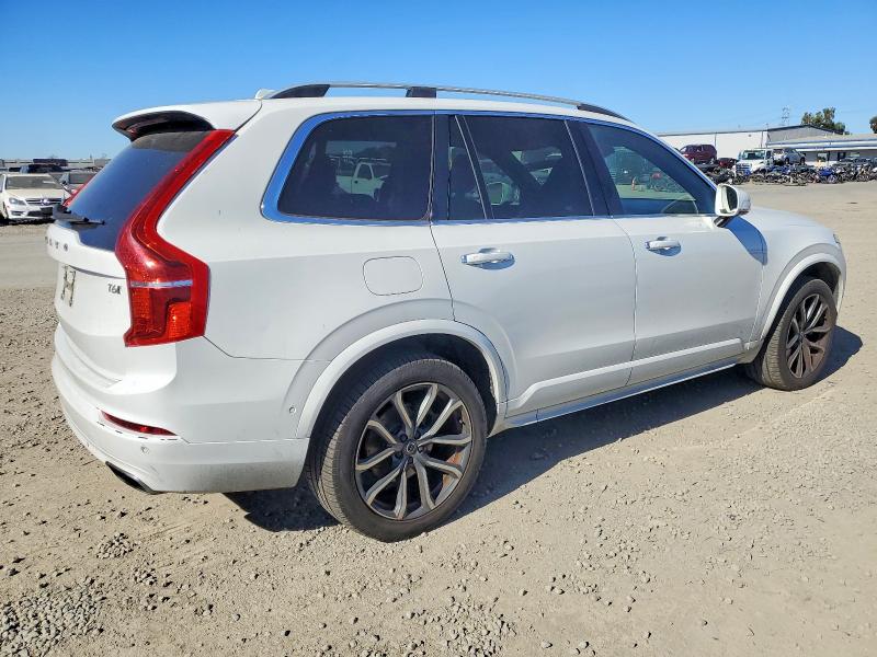 Photo 3 from auction – 2017 VOLVO XC90 T6 with VIN YV4A22PK2H1129393