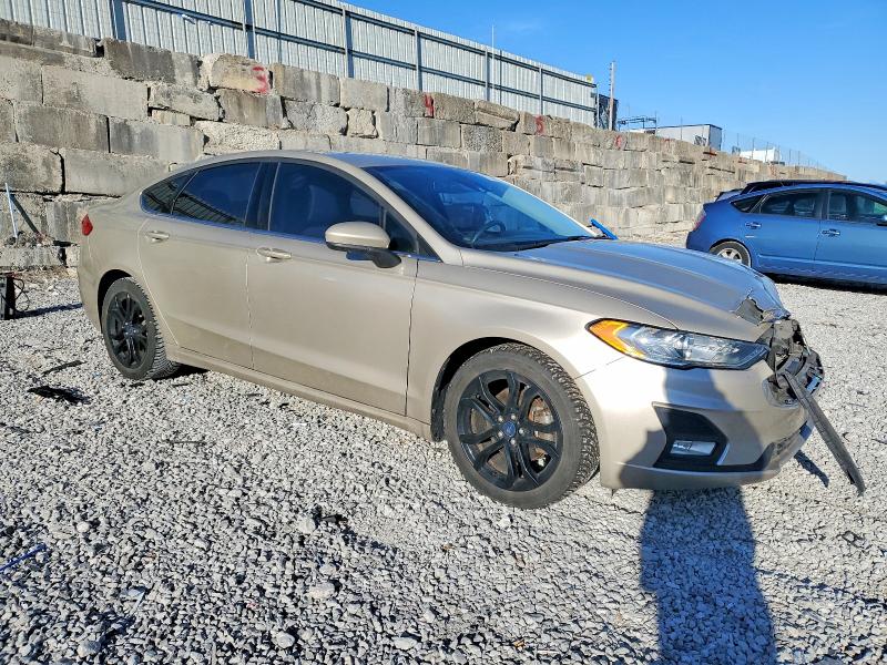 Photo 4 from auction – 2019 FORD FUSION SE with VIN 3FA6P0HD5KR165967