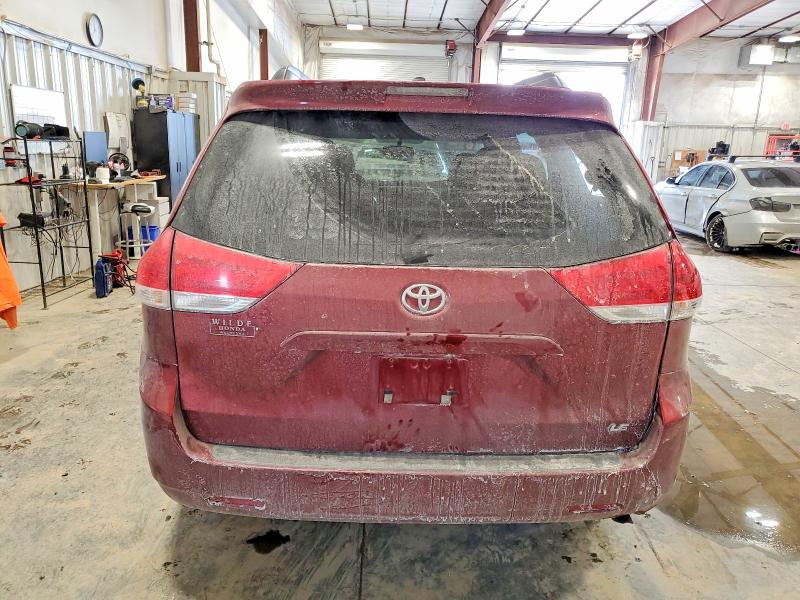 Photo 6 from auction – 2012 TOYOTA SIENNA LE with VIN 5TDKK3DC7CS196996